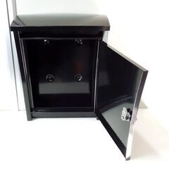 開封未使用品 丸三タカギ スタイリッシュポスト スチール製 右開き 郵便ポスト 郵便受け ブラック PE-5904 札幌市 新道東店の画像