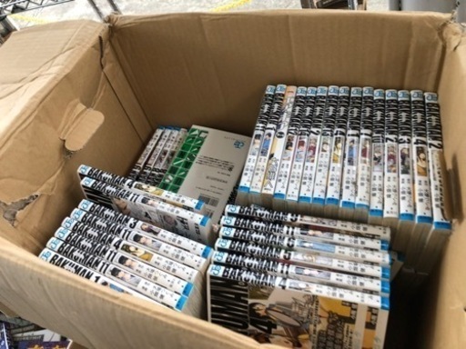 大量の漫画本を格安で譲ります！