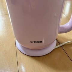 電気ケトルの画像