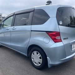 コミコミ🚘車検付！即納！前後ドラレコ！ナビ！フルセグテレビ！Bluetoothオーディオ！バックモニター！フリード！乗って帰れます！の画像