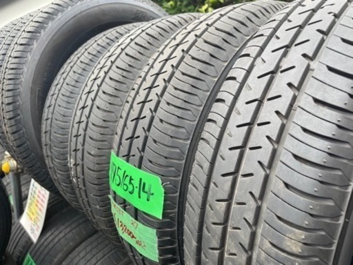 27  中古タイヤ　BRIDGESTONE SEIBELING Sl101 175/65R14 4本