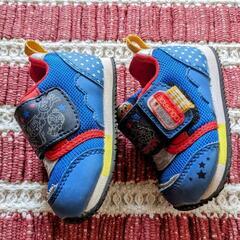 アンパンマンスニーカーの画像