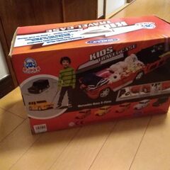 車型スーツケース　*値下げしました！の画像