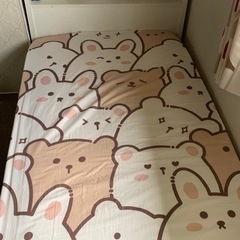 シングルベッドの画像