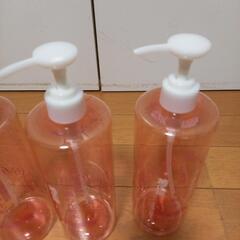 ポンプ式容器4個セットの画像