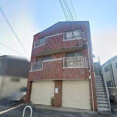 道路沿いの1階です♪店舗､事務所テナント利用に好適！