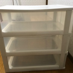 受付終了【無料】衣装ケース譲ります！の画像