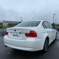 総額28万円 BMW 320i 車検5年12月 機関良好 プッシュスタート ナビ ワンセグ バックカメラ付きの画像