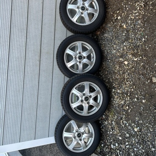 中古スタッドレスタイヤ　155 65/13ホイール付き