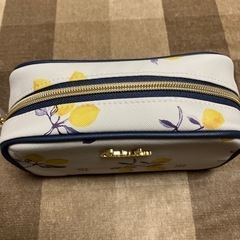 れもん柄ポーチの画像