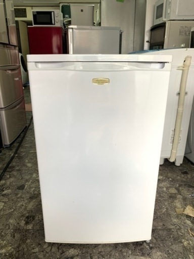 北九州市内配送無料　保証付き　ACF-110 冷凍庫 ホワイト [1ドア /右開きタイプ /100L]