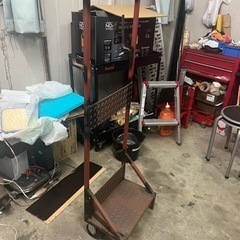 決まりました！無料★自作ガスボンベ運搬台　溶接等に