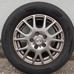 TOYOTA NOAH使用スタッドレスタイヤ、ホイール付き