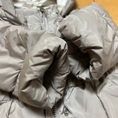 ベビーギャップ　ダウン　80センチの画像