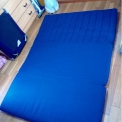 [取引中]折りたたみソファーベッドの画像