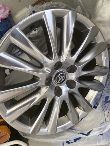 60ハリアー純正ホイール18インチ