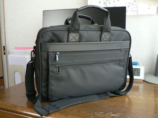 ソフトアタッシュケース　Fumbert NEW YORK 製