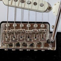 美品　squier classic vibe 50s stratocaster　スクワイヤー　ストラト　Fender ストラトキャスター　クラシックバイブエレキギター　本体の画像