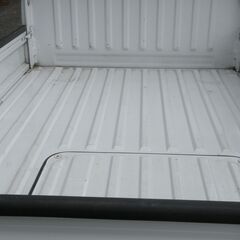 低走行 車検付き サンバートラック 5MT 4WD 平成19年式 走行84150kmの画像