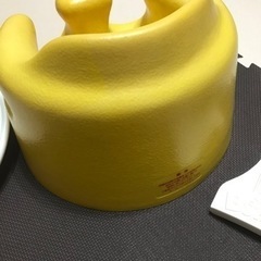 お値下げ　バンボ　bumbo テーブル付きの画像
