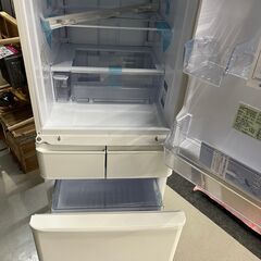 【店頭お渡し】 値下しました！　未使用訳あり　22年製　シャープ5ドア412L　スリム幅60㌢　どっちもドアの画像
