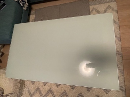 ガラステーブル