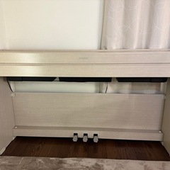 電子ピアノ　YAMAHA  ARIUS 