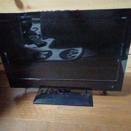 16型テレビ　リモコン有り　お話中