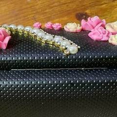 【未使用】メガネケース　立体装飾　薔薇　アクセサリーケースの画像