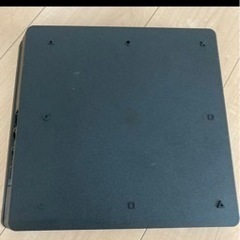 「PlayStation®4 ジェット・ブラック 500GBの画像