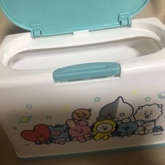 明日までのお値段！BT21 マスクストッカーの画像