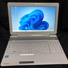 東芝 Dynabook Qosmio T751/T8EW(PT7...