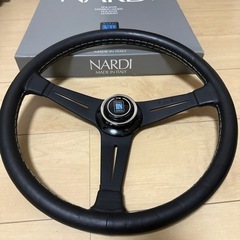 ナルディ　クラシック　NARDI 38π ハンドル　ブラックレザー