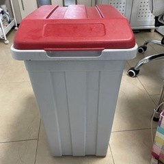 ゴミ箱　33L