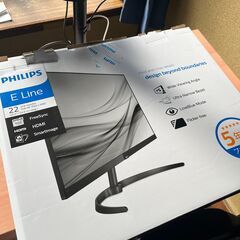 【10/6,7,8限定】モニター + モニターアーム + デスク + オフィスチェアの画像