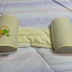 寝返り防止クッション