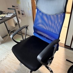 先着値引き　椅子　デスクチェア　コロコロつき　の画像