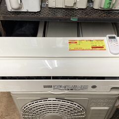 K04554　日立　2017年製　中古エアコン　主に10畳用　冷房能力　2.8KW ／ 暖房能力　3.6KW