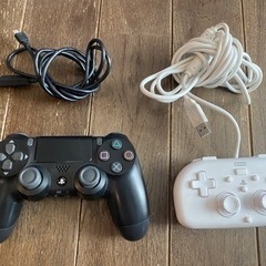 PS4（CUH2200A型）500G 本体•付属品　コントローラー2台有の画像
