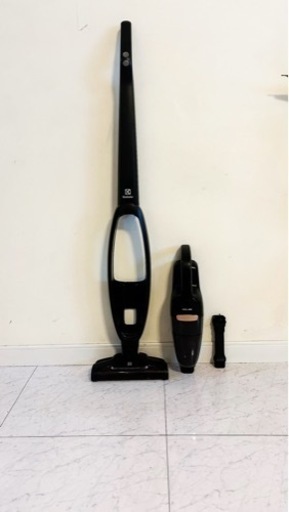 ELECTROLUX 掃除機　3月に買いました