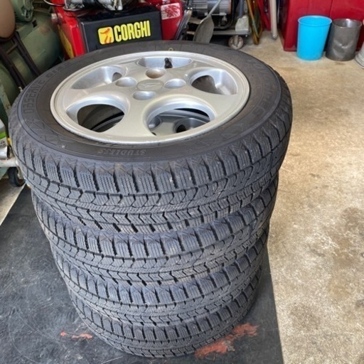 155/65-14 スタッドレスタイヤ　４本　タント