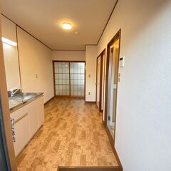 【家具・家電付き！✨広々７帖♪】お住まいにお悩みの方✨お部屋探しをお手伝いします🍀 - 不動産