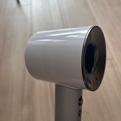 ダイソン　ドライヤーの画像