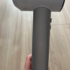 ダイソン　ドライヤーの画像