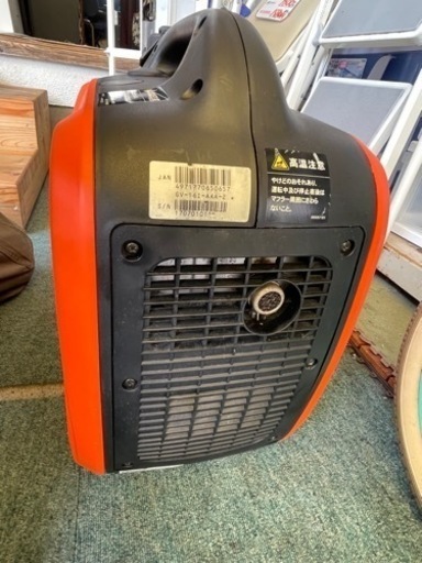 【リサイクルサービス八光】工進(KOSHIN) インバーター 正弦波 発電機 (定格出力1.6kVA) GV-16i 