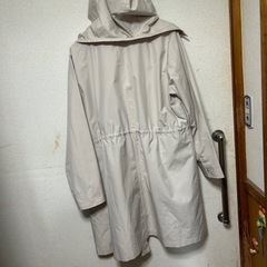 薄手コート　値下げしましたの画像