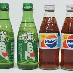昭和レトロ 当時物 飲料瓶 10本セット 空き瓶6/未開封飲料入4　500ml コカ・コーラ パティオ　200ml 7UP ペプシ 他 ☆ PayPay(ペイペイ)決済可能 ☆ 札幌市 豊平区 平岸の画像