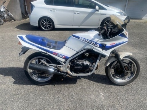 ホンダ　VT250F 書付　レストアベース　部品取り　MC08