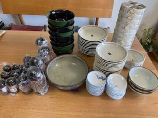 飲食店向き和皿