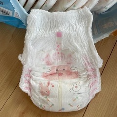オムツ　余り　ムーニーマン　女の子用Lサイズ　17枚の画像